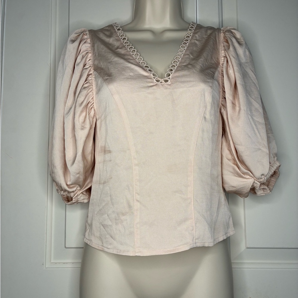 Express Cream Puff Sleeve Blouse